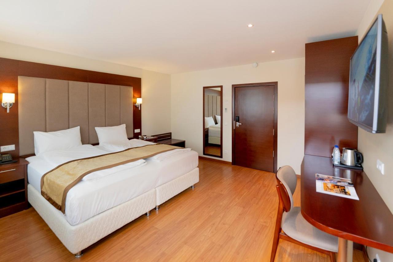 Palast